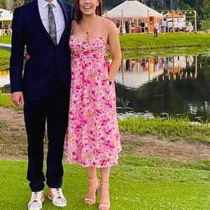 Floral Bustier Midi Dress from ASTR 🛍️